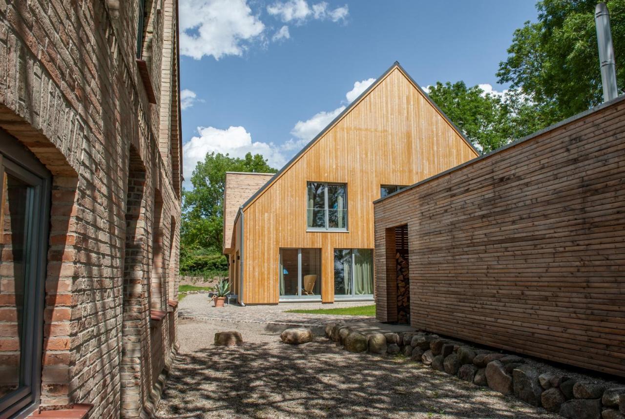 Feldgang Ein Gaestehaus! Upahl Exterior photo